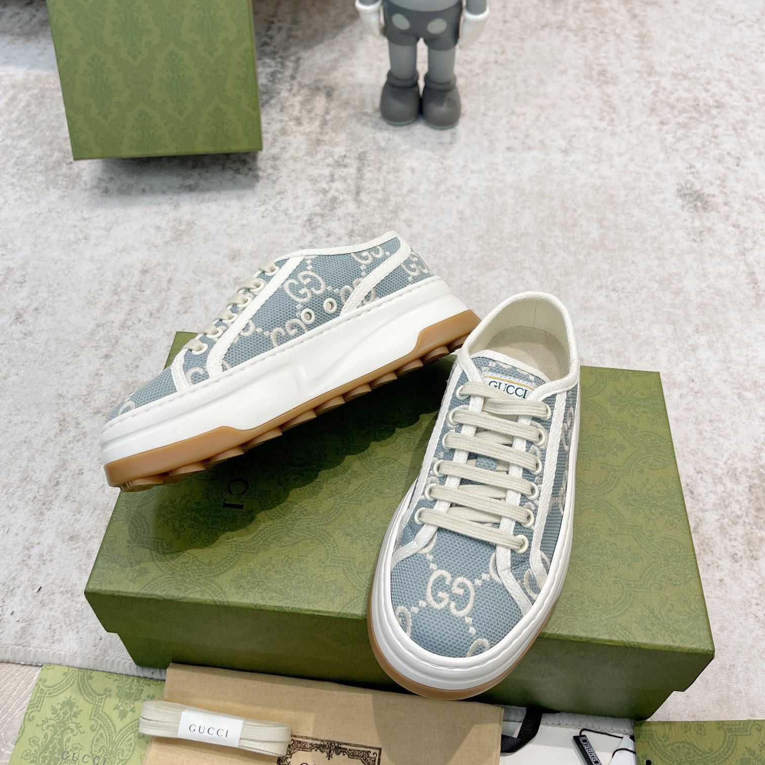 Gucci Women's GG Sneaker - DopestKickz