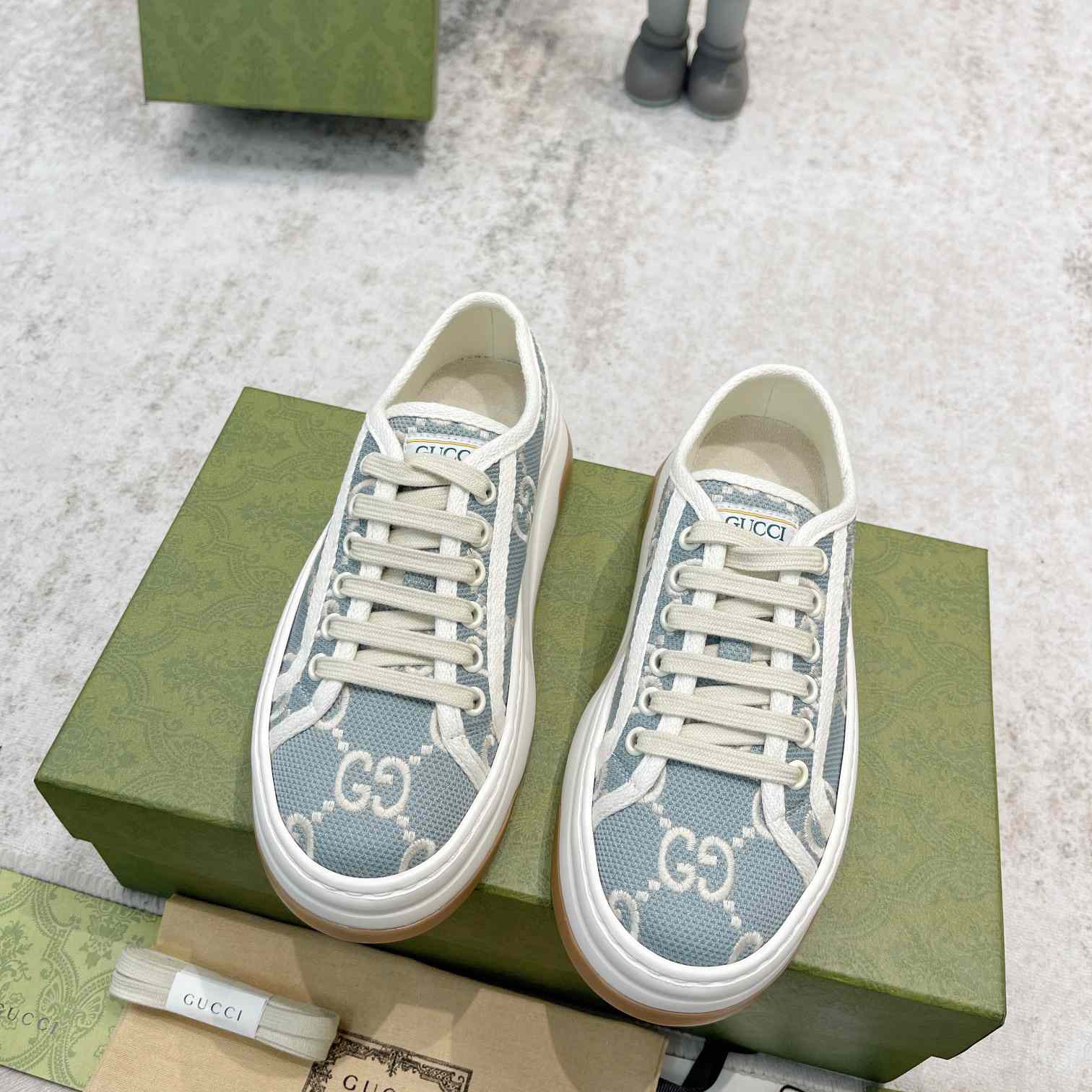 Gucci Women's GG Sneaker - DopestKickz