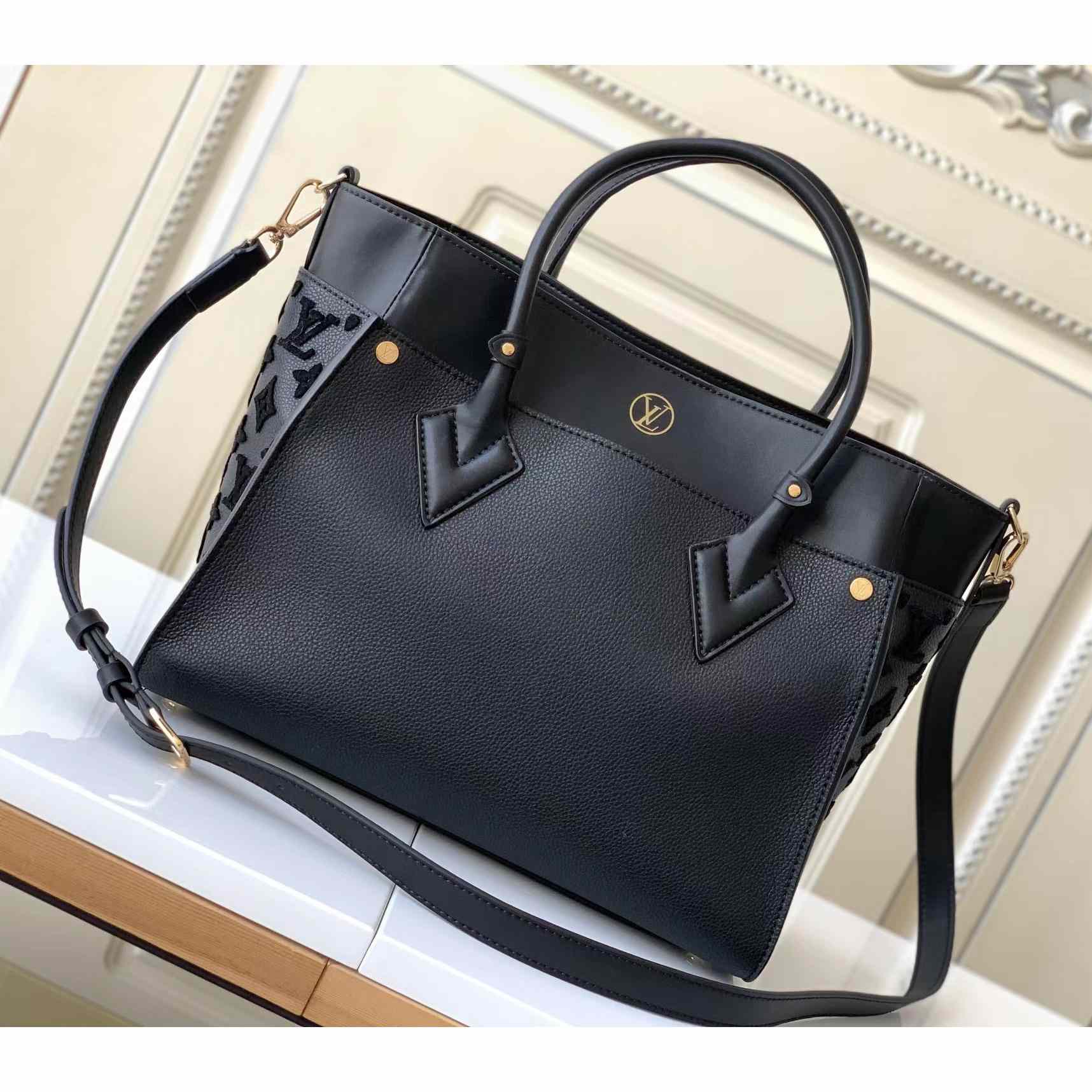 Louis Vuitton On My Side MM   M53826 - DopestKickz