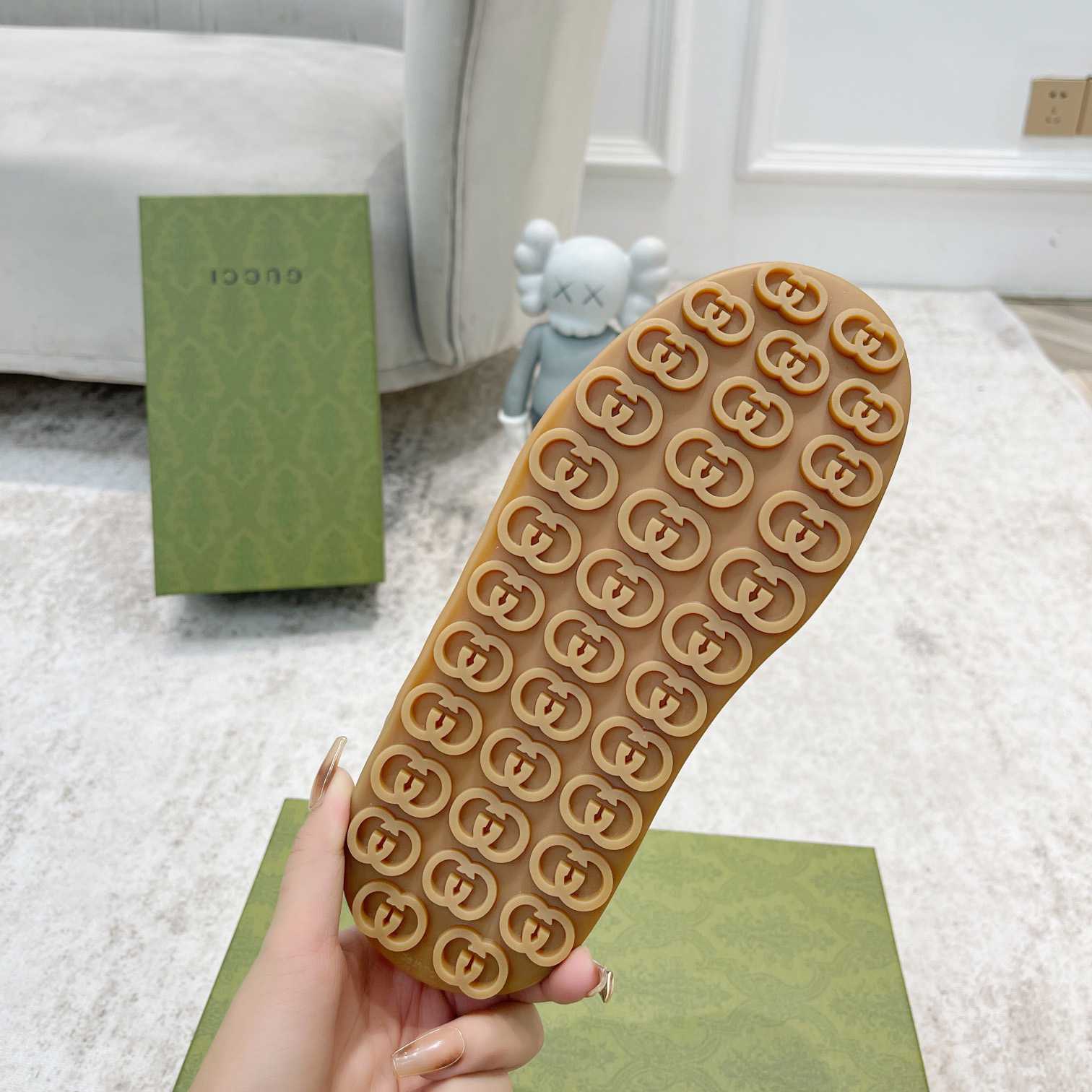 Gucci Women's GG Sneaker - DopestKickz