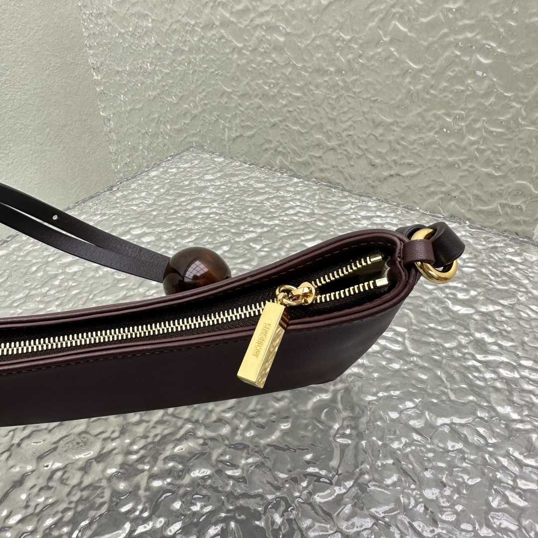 Jacquemus Le Bisou Perle Beaded Shoulder Bag - DopestKickz