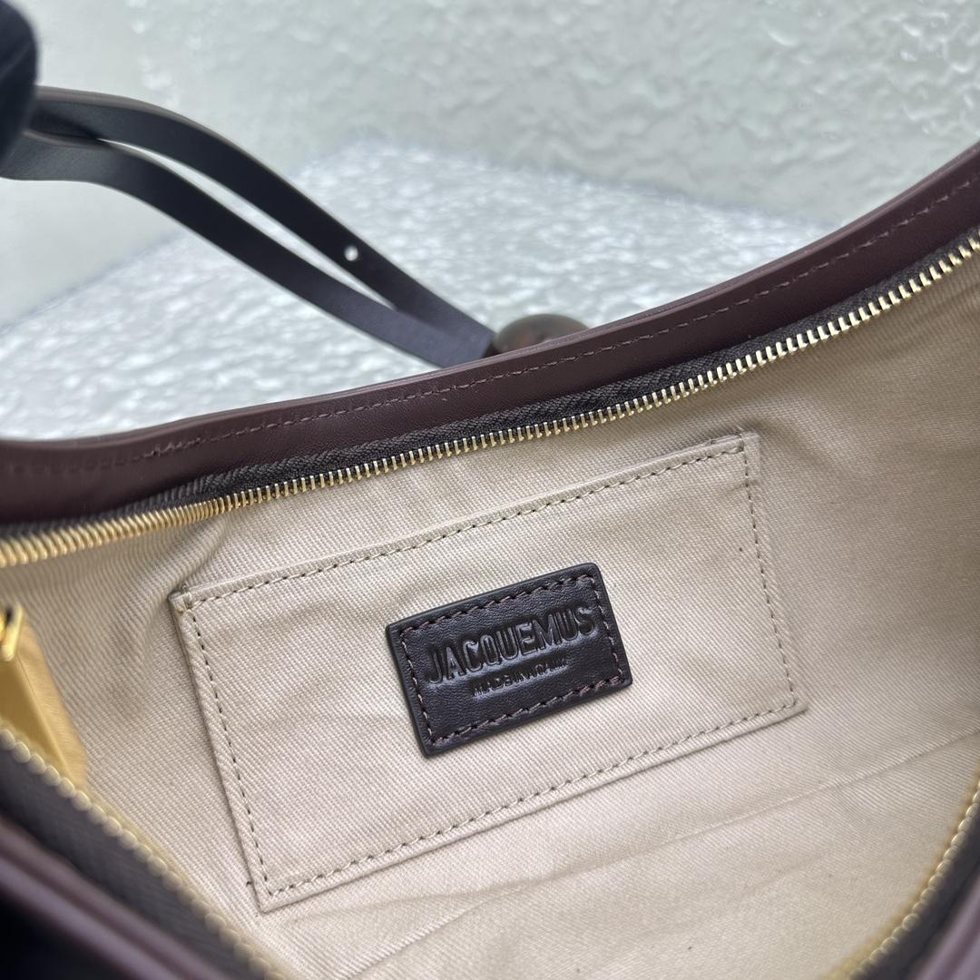 Jacquemus Le Bisou Perle Beaded Shoulder Bag - DopestKickz