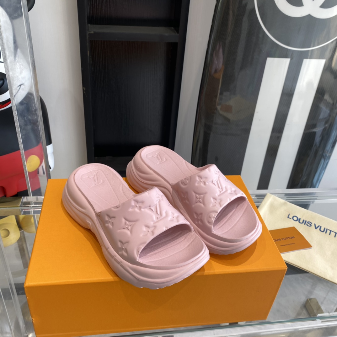 Louis Vuitton Pool 55 Flat Comfort Mule - DopestKickz