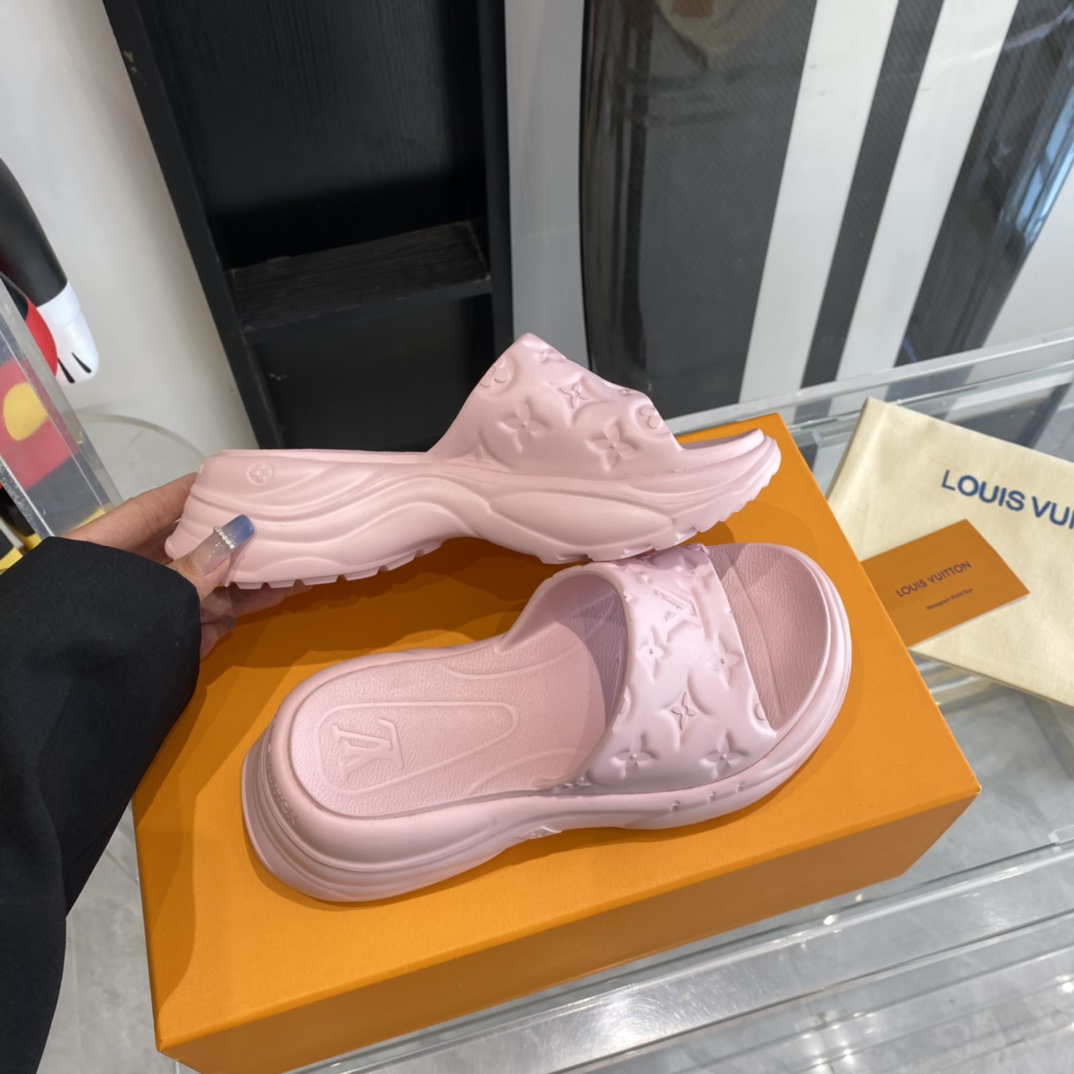 Louis Vuitton Pool 55 Flat Comfort Mule - DopestKickz
