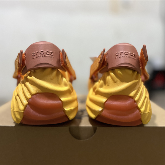 Salehe Bembury x CrocsPollex Clog - DopestKickz