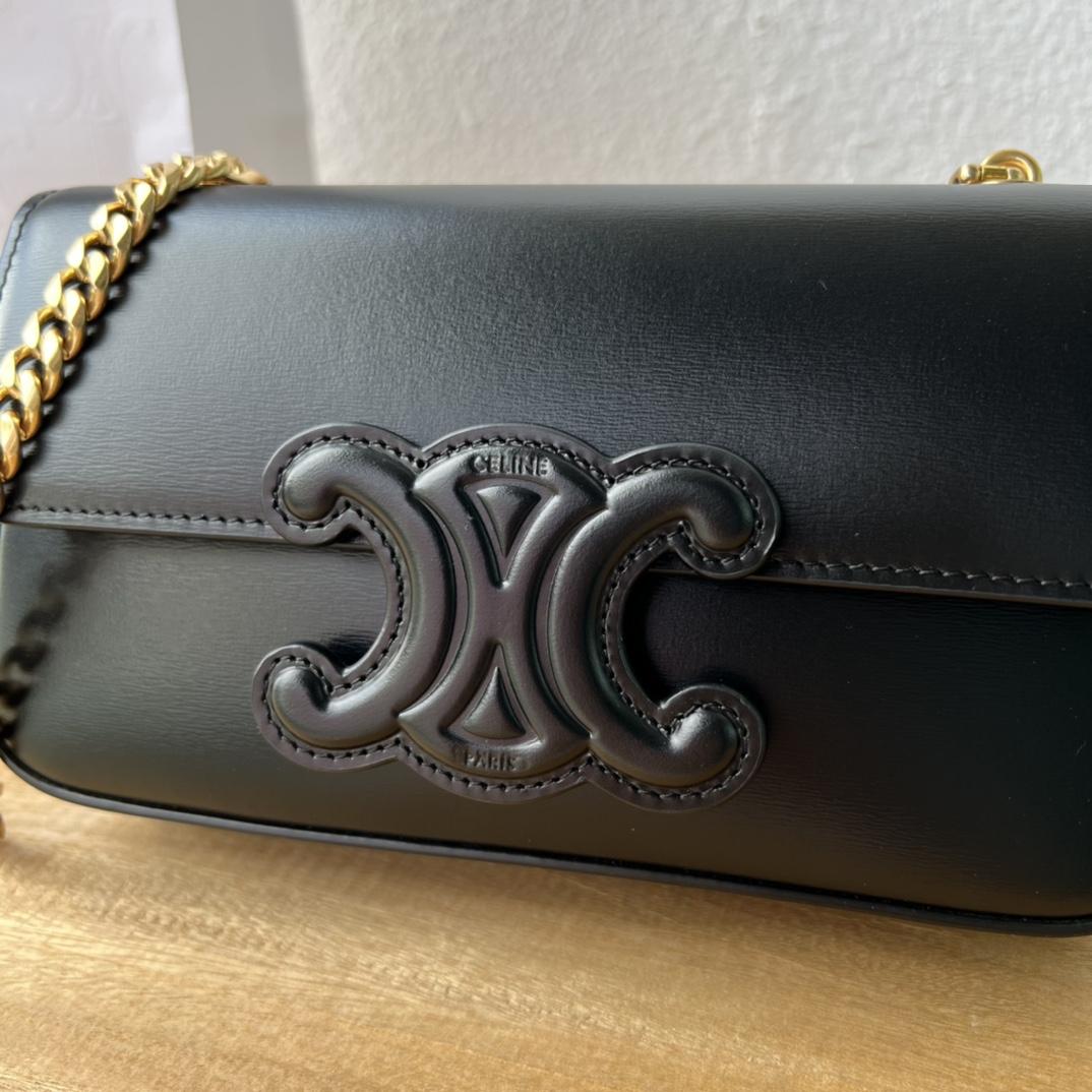 Celine Chain Shoulder Bag Cuir Triomphe In Shiny Calfskin - DopestKickz