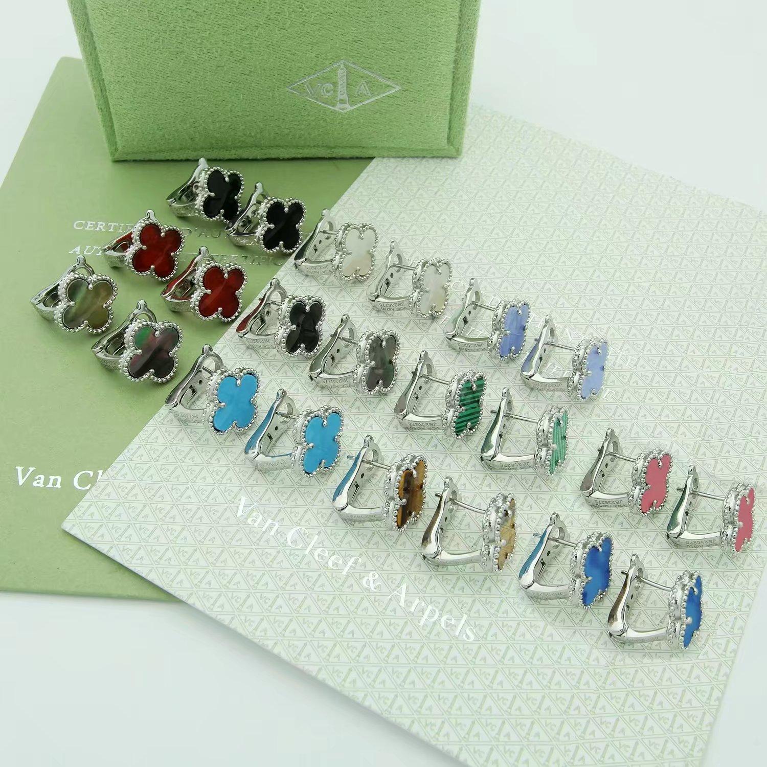 Van Cleef & Arpels Earrings - DopestKickz