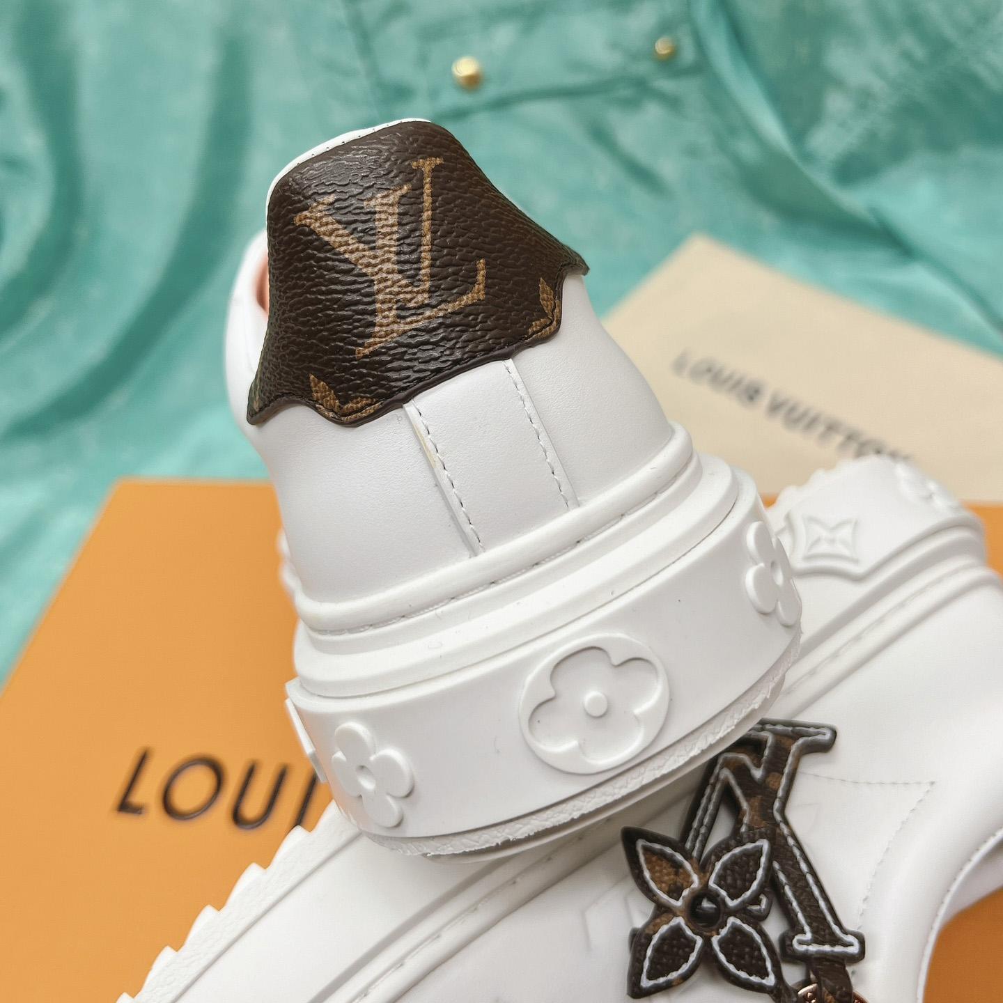 Louis Vuitton Time Out Sneaker (upon uk size)  1ABB4F - DopestKickz