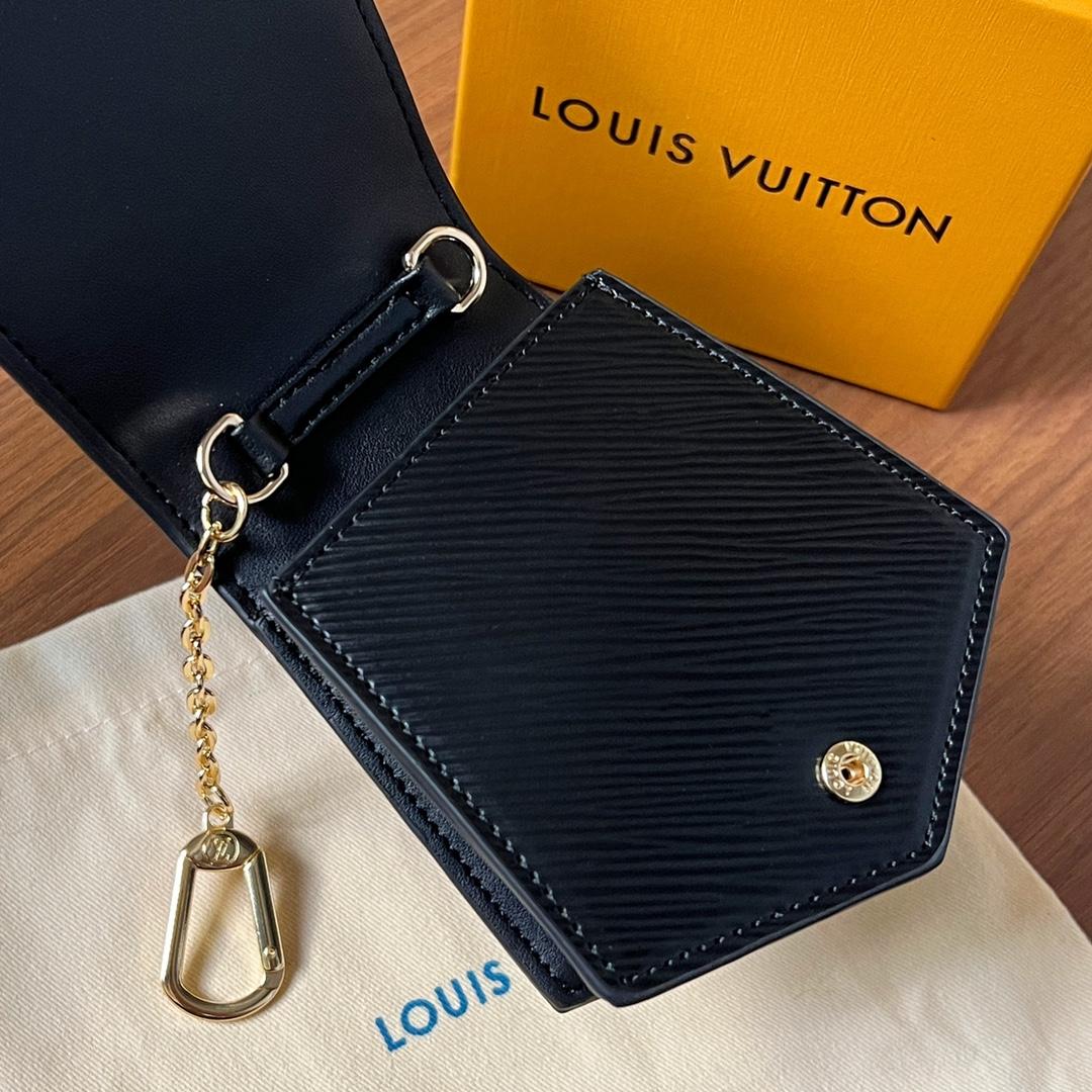 Louis Vuitton Key Bell XL   M22368 - DopestKickz