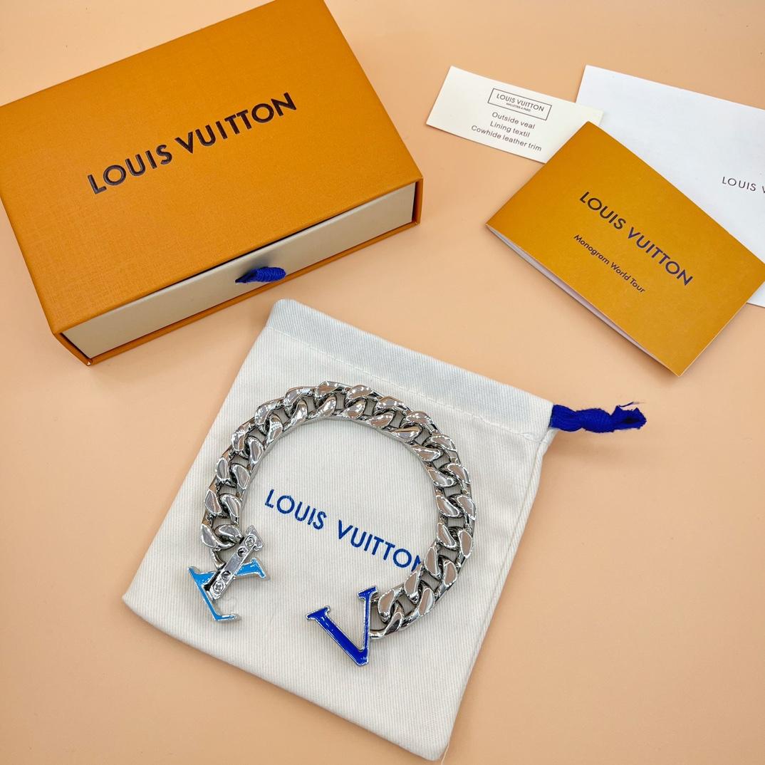 Louis Vuitton LV Chain Bracelet   M0919L - DopestKickz