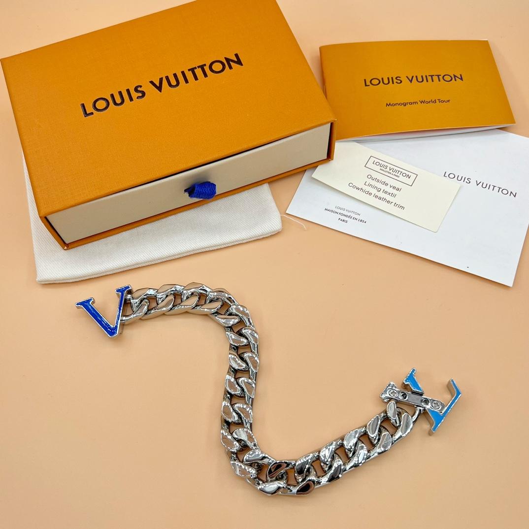 Louis Vuitton LV Chain Bracelet   M0919L - DopestKickz