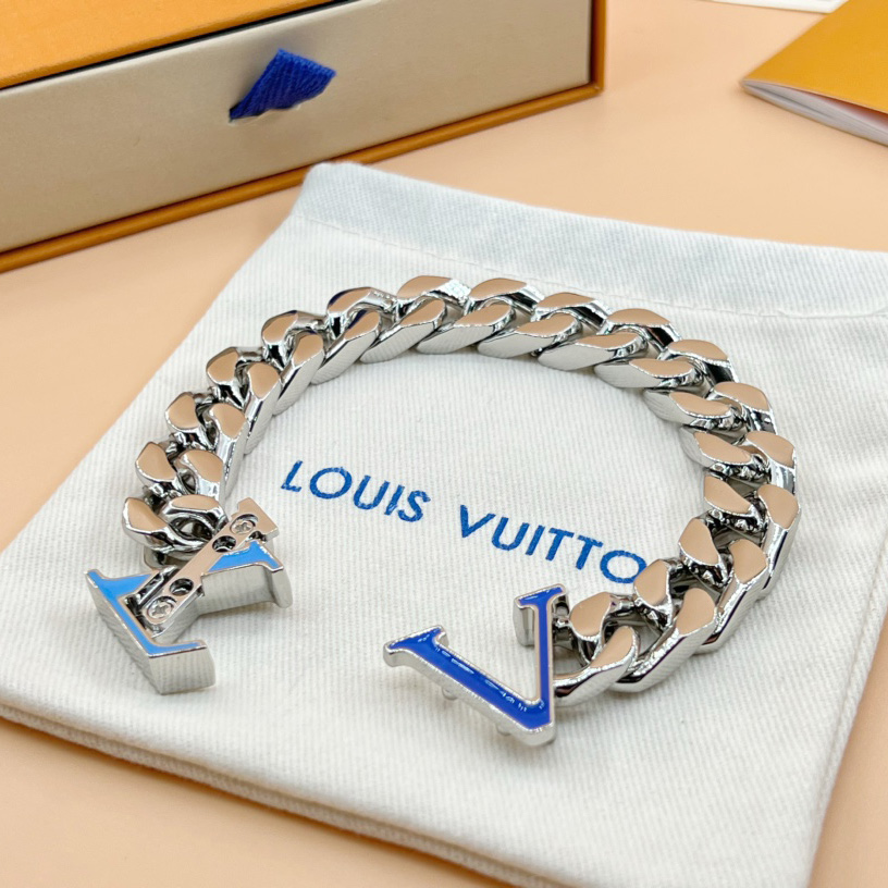 Louis Vuitton LV Chain Bracelet   M0919L - DopestKickz
