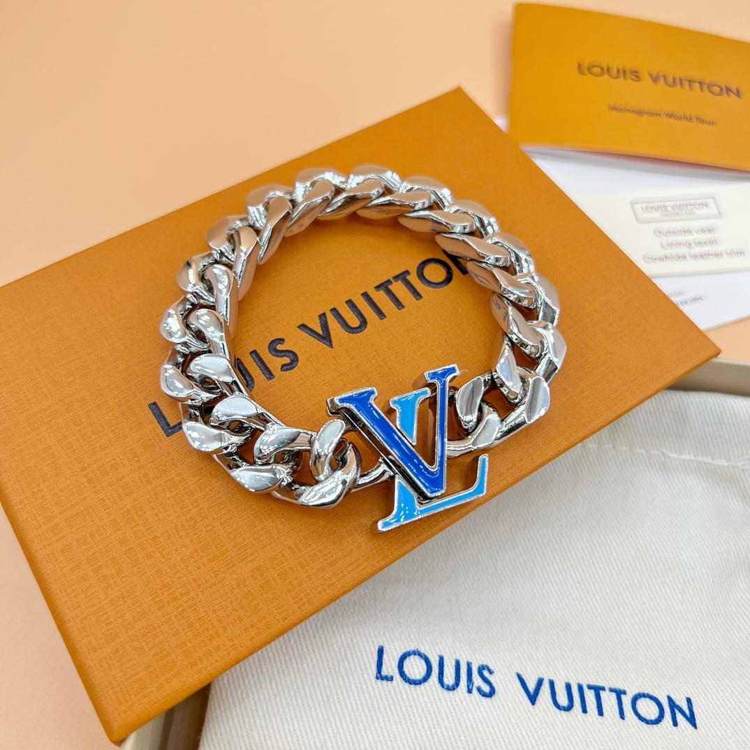 Louis Vuitton LV Chain Bracelet   M0919L - DopestKickz