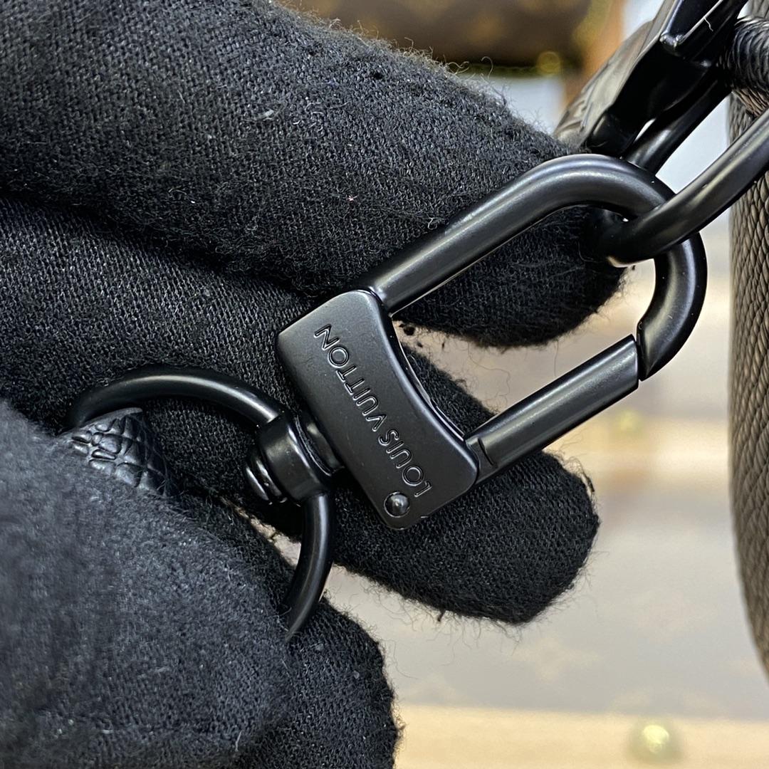 Louis Vuitton Pochette Kasai(25*15.5 *6.5cm)   M82078 - DopestKickz