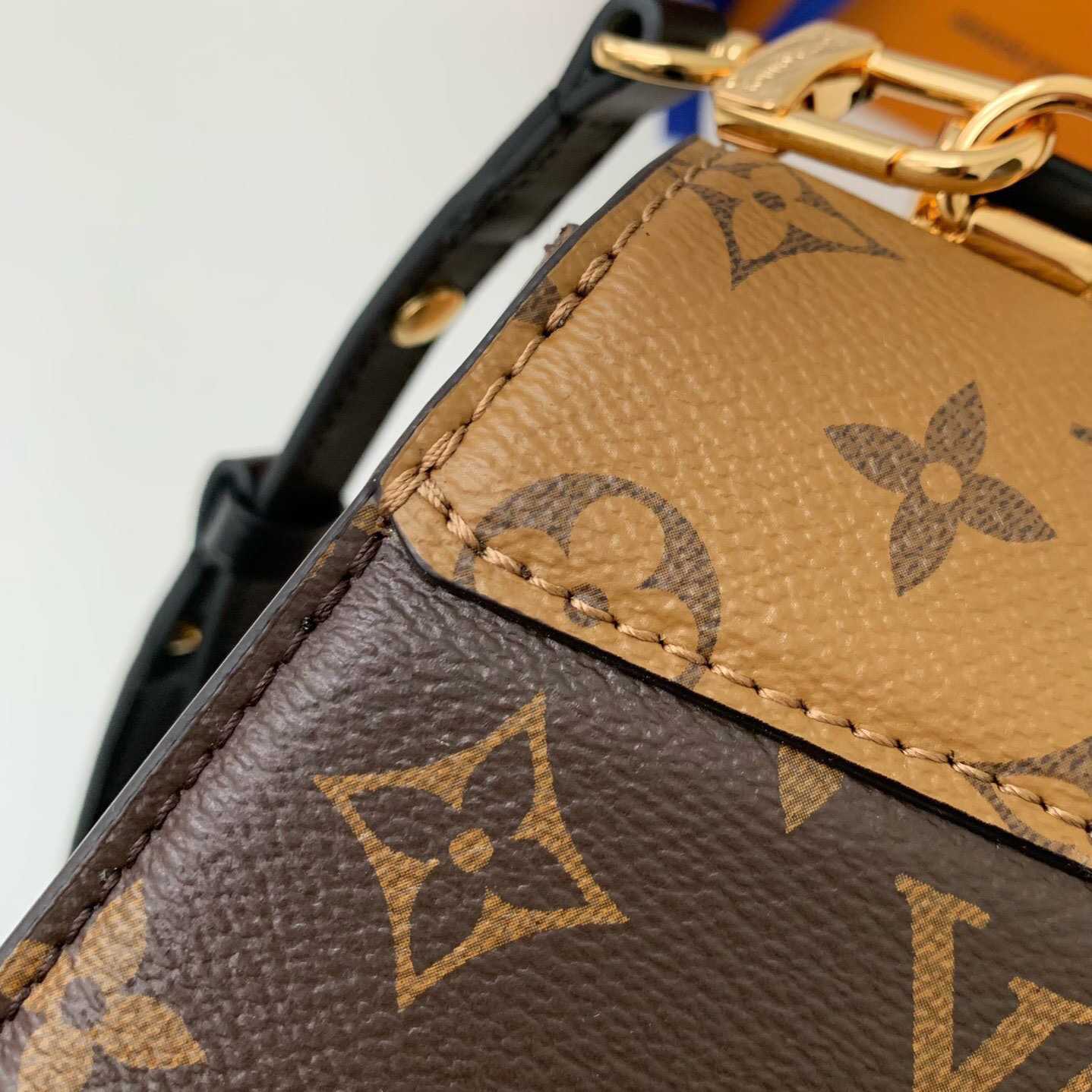 Louis Vuitton Tilsitt Handbag   M46548 - DopestKickz