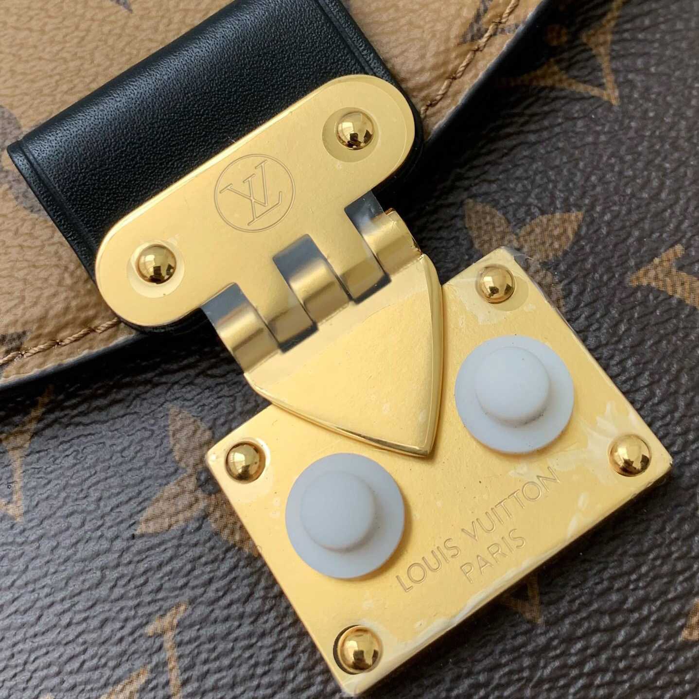 Louis Vuitton Tilsitt Handbag   M46548 - DopestKickz