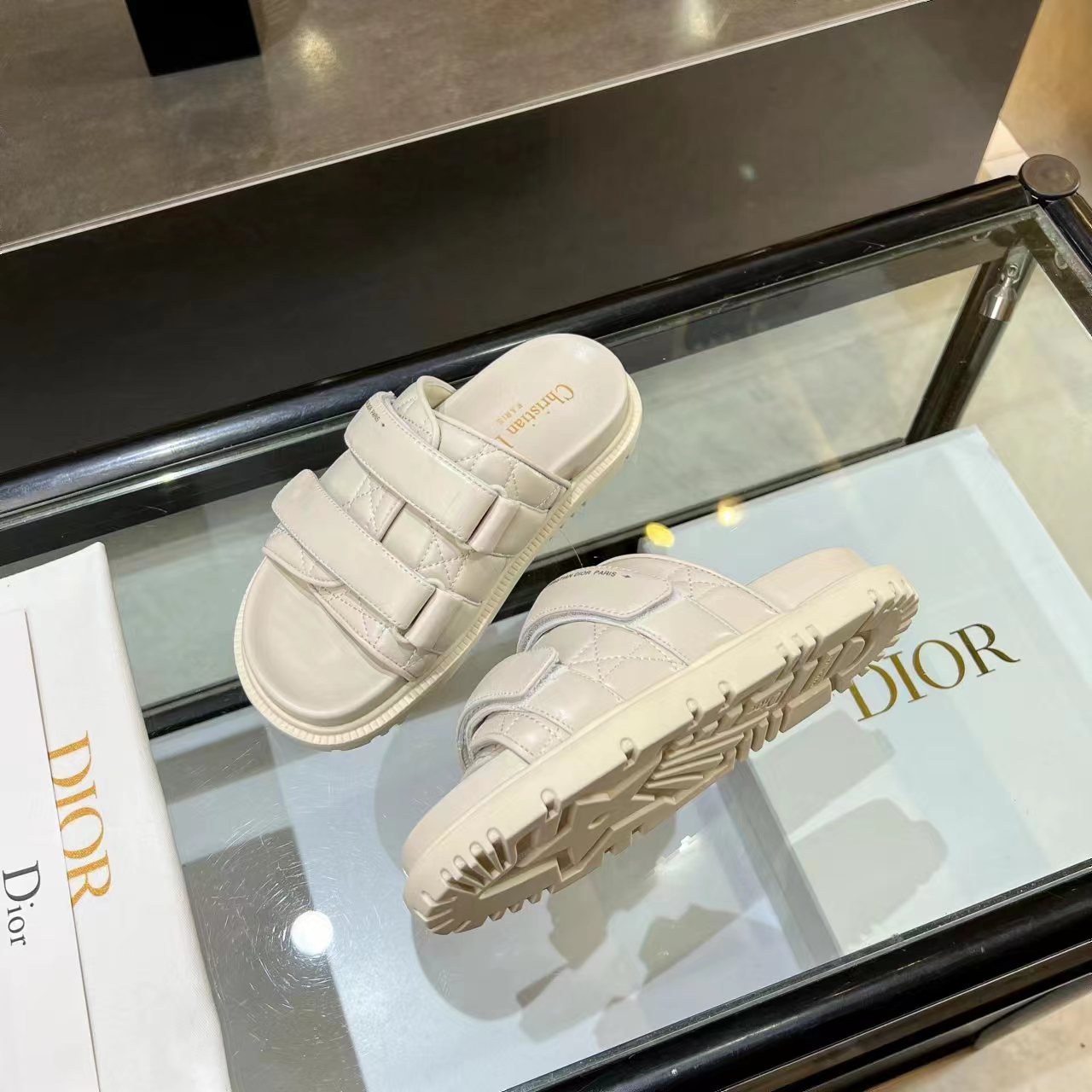 Dior Evolution Slide - DopestKickz