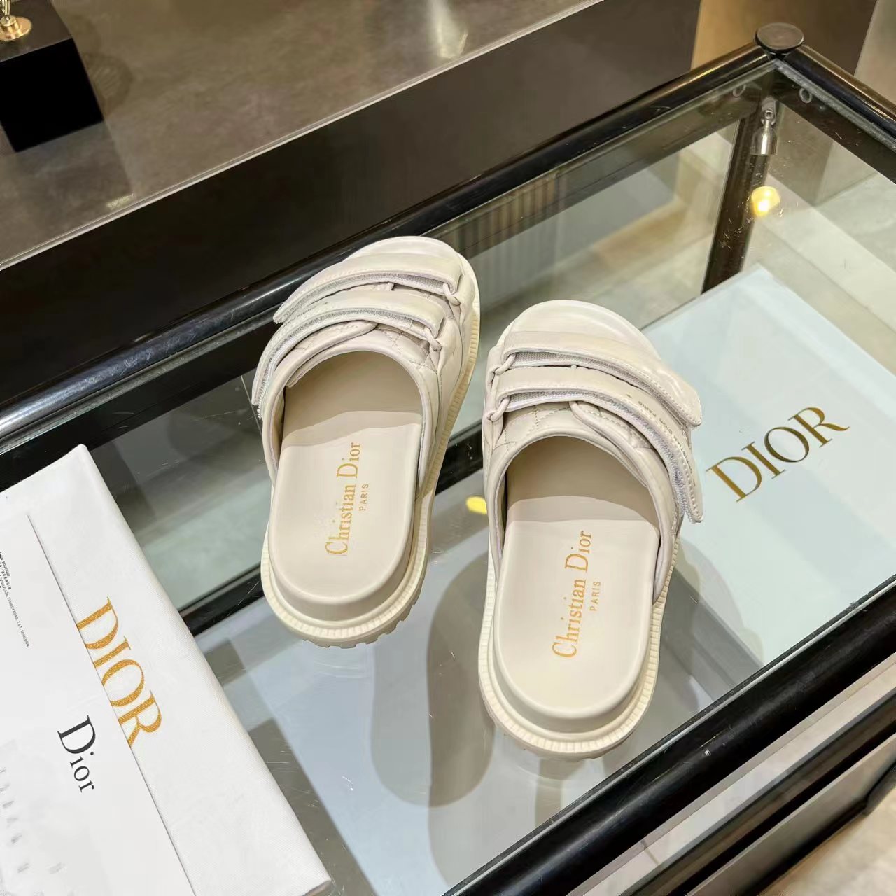 Dior Evolution Slide - DopestKickz