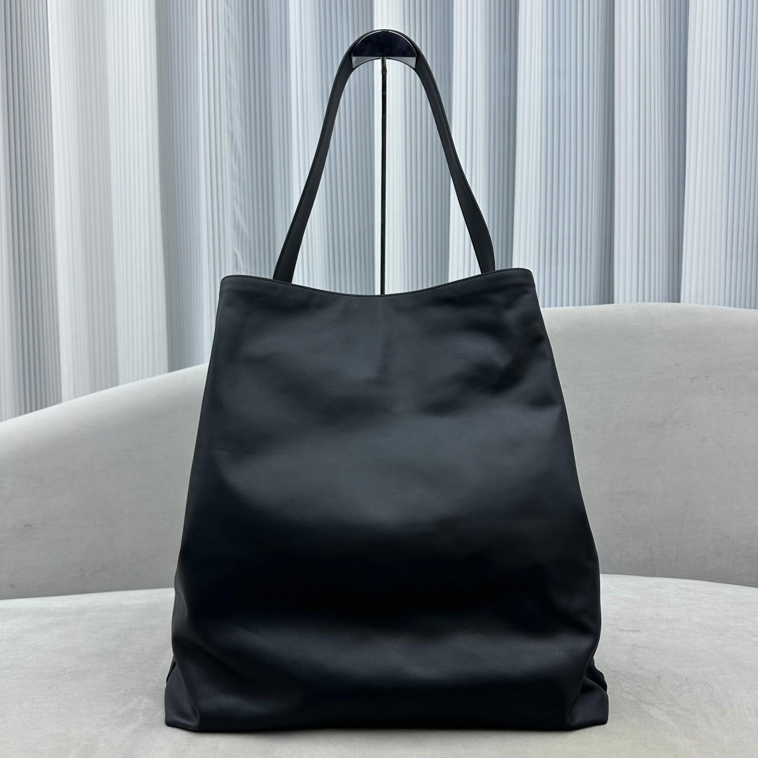 Miu Miu Leather Shoulder Bag  - DopestKickz