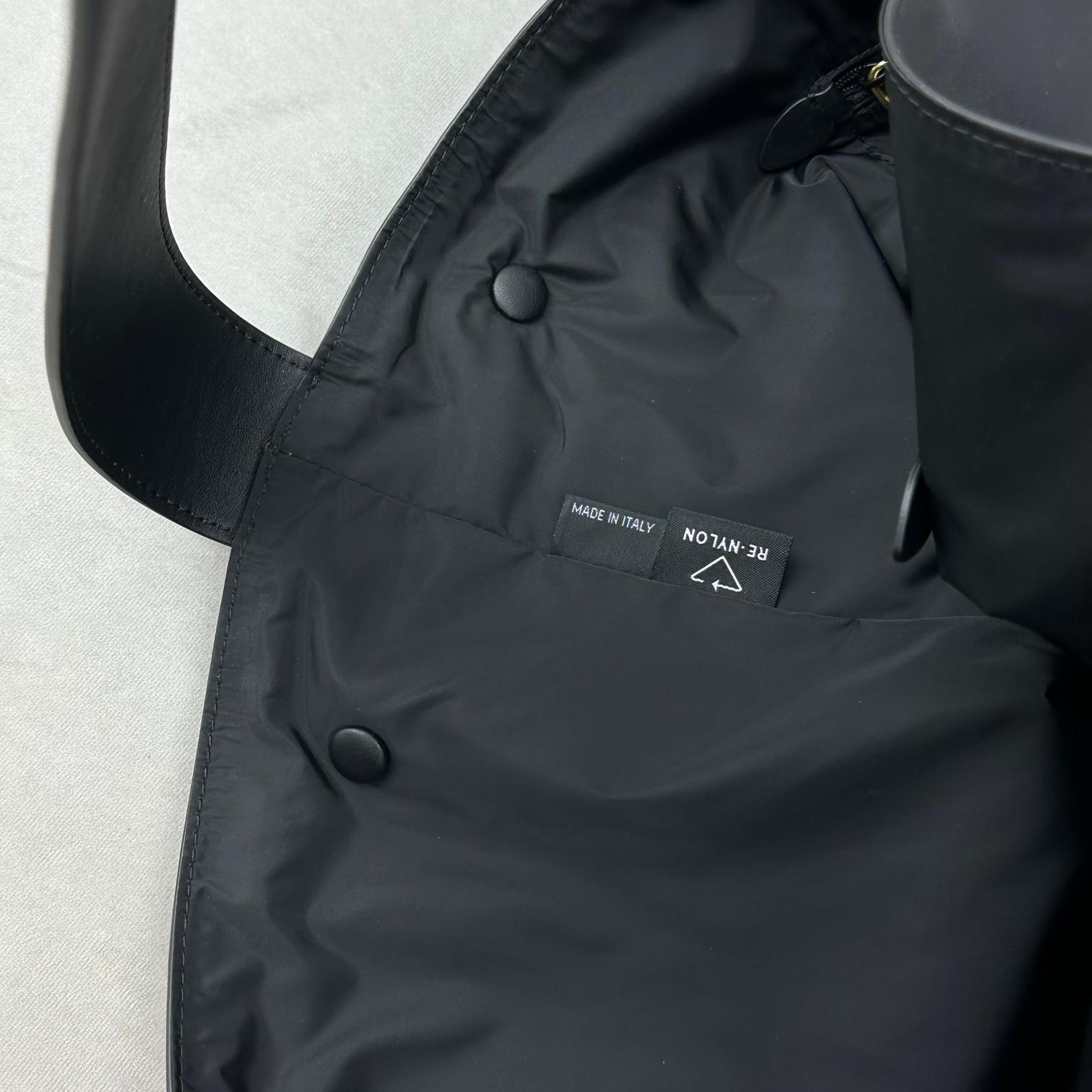 Miu Miu Leather Shoulder Bag  - DopestKickz