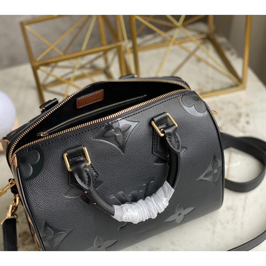 Louis Vuitton Speedy Bandouliere 25  - DopestKickz