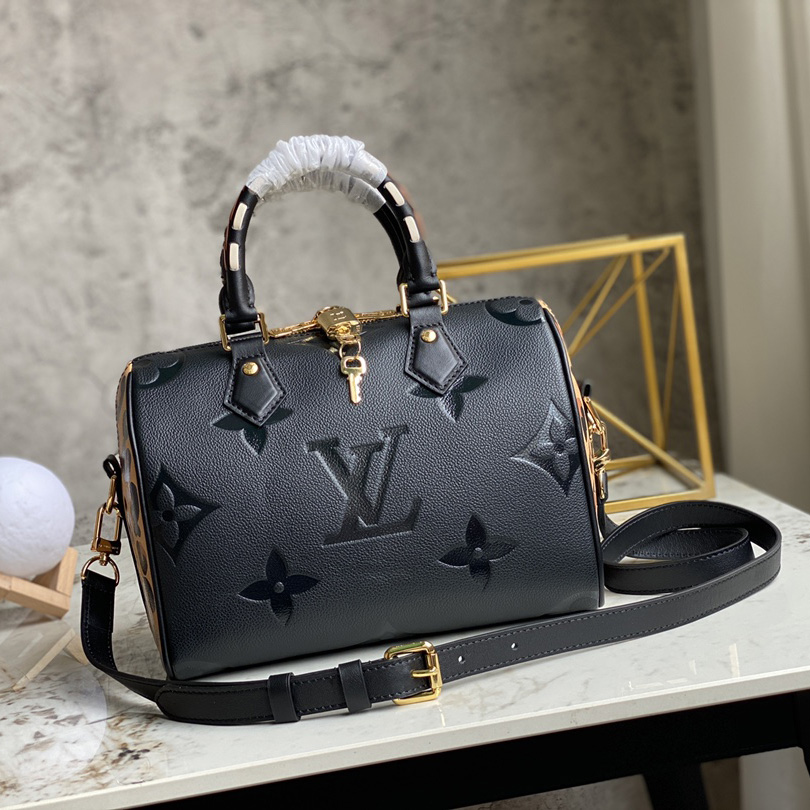 Louis Vuitton Speedy Bandouliere 25  - DopestKickz