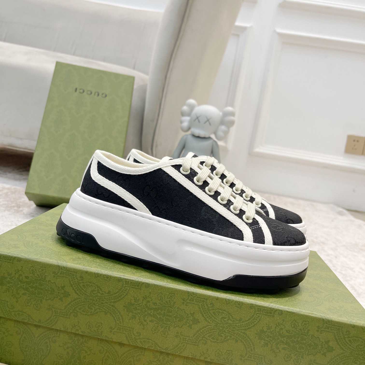 Gucci Women's GG Sneaker - DopestKickz