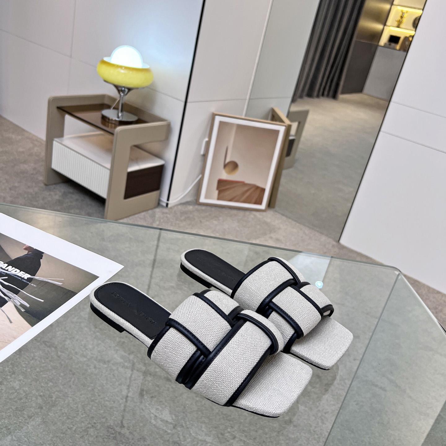 Bottega Veneta Patch Flat Mule - DopestKickz