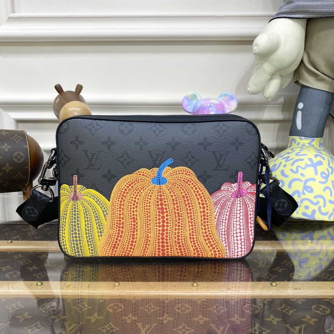 Louis Vuitton LV x YK Trio Messenger (25 x 18.5 x 7cm)   M46435 - DopestKickz