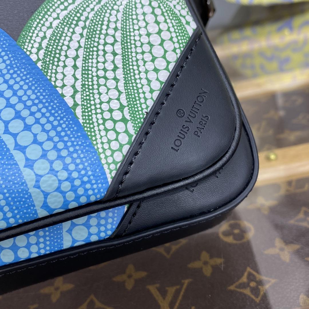 Louis Vuitton LV x YK Trio Messenger (25 x 18.5 x 7cm)   M46435 - DopestKickz