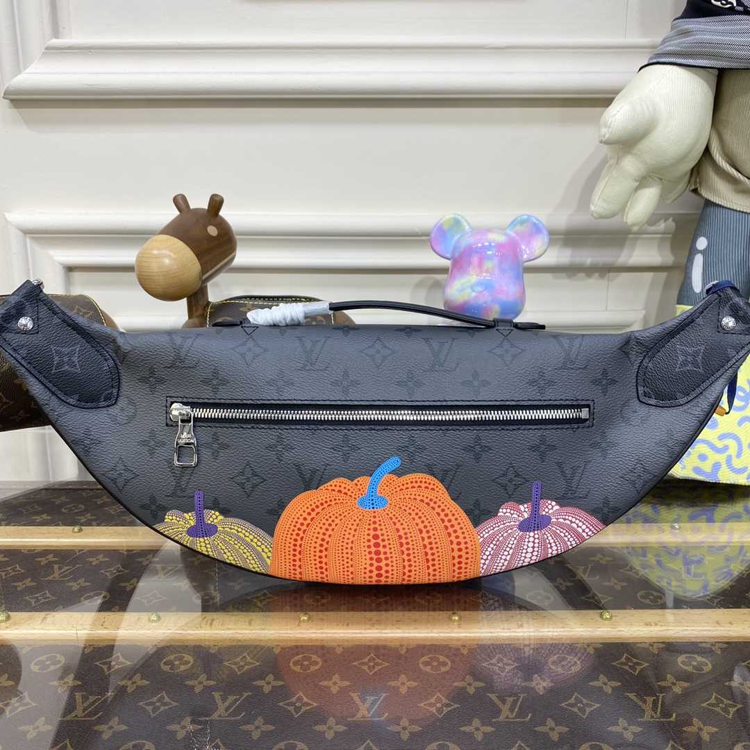 Louis Vuitton LV x YK Maxi Bumbag (47-20-9cm)   M46436 - DopestKickz