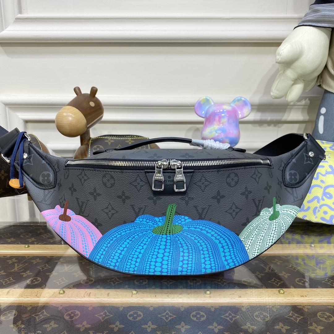 Louis Vuitton LV x YK Maxi Bumbag (47-20-9cm)   M46436 - DopestKickz