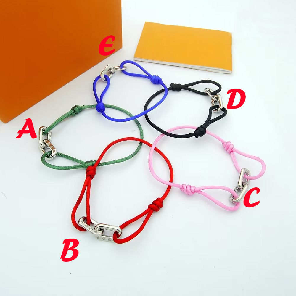 Louis Vuitton Bracelet    - DopestKickz