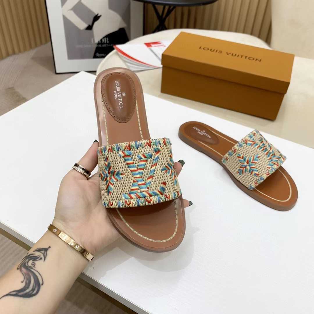 Louis Vuitton Lock It Flat Mule - DopestKickz