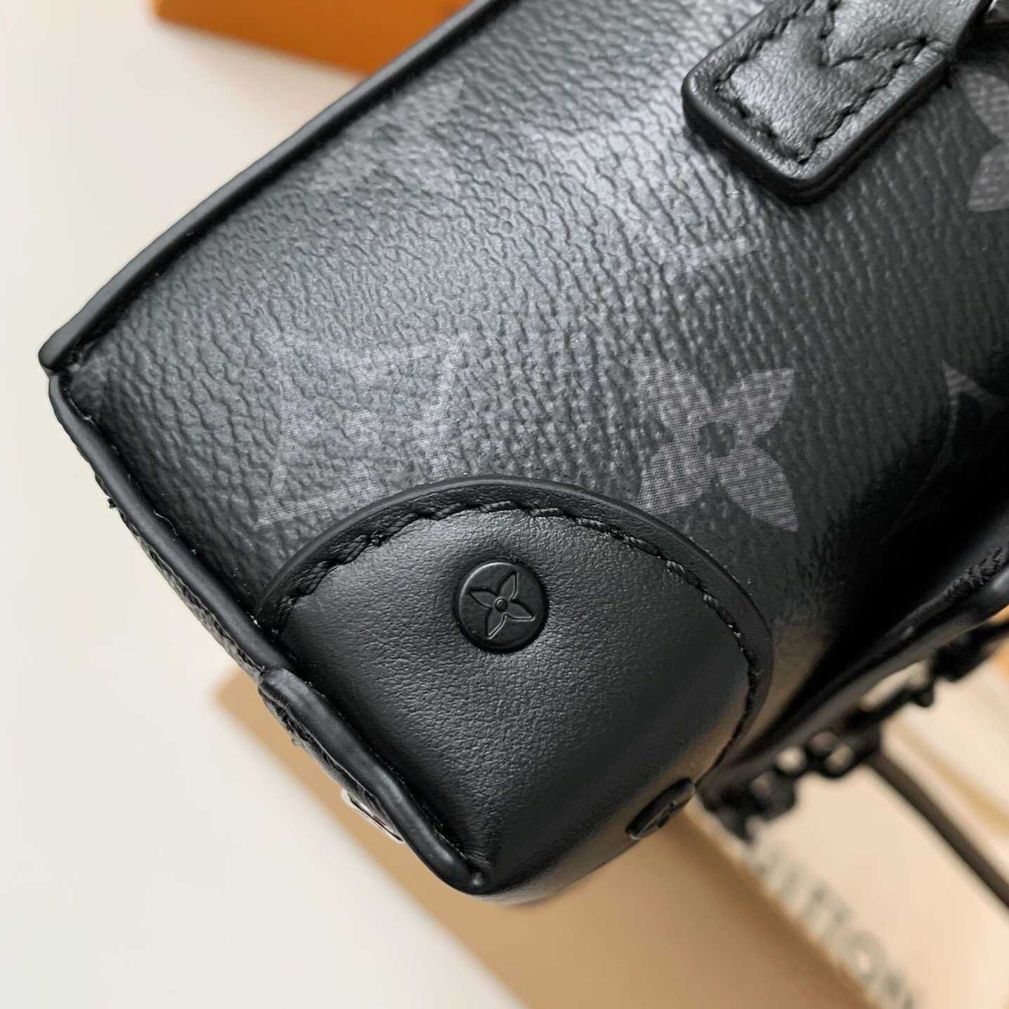 Louis Vuitton Steamer Wearable Wallet   M81783 - DopestKickz