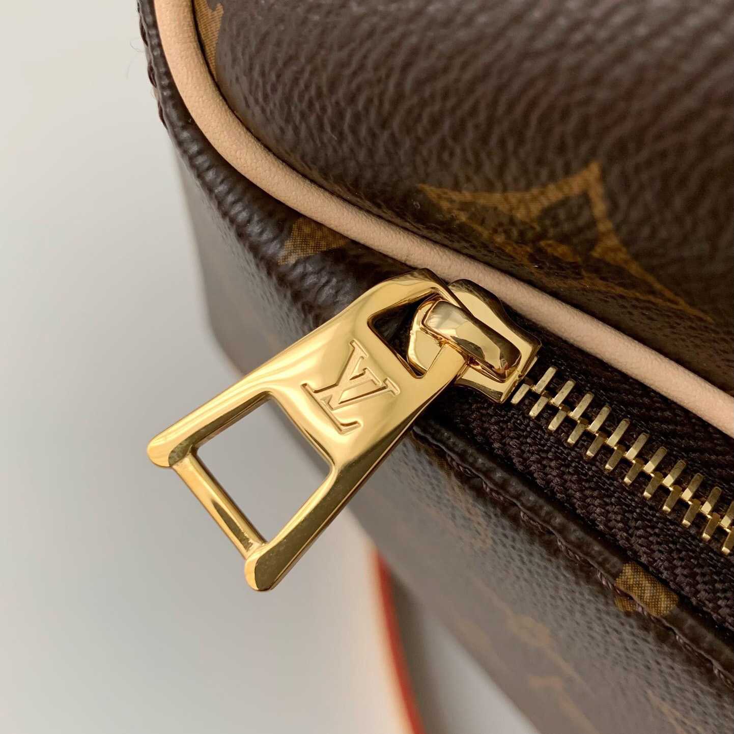 Louis Vuitton Ellipse PM Monogram  (28*21*8cm)   M46196 - DopestKickz