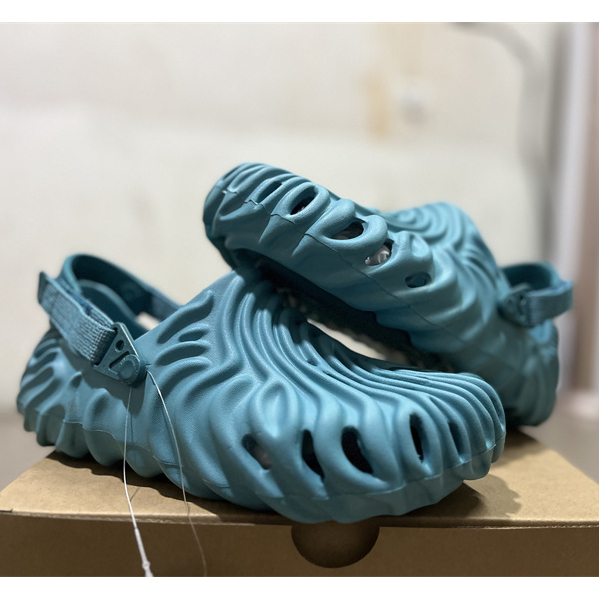 Salehe Bembury x CrocsPollex Clog - DopestKickz