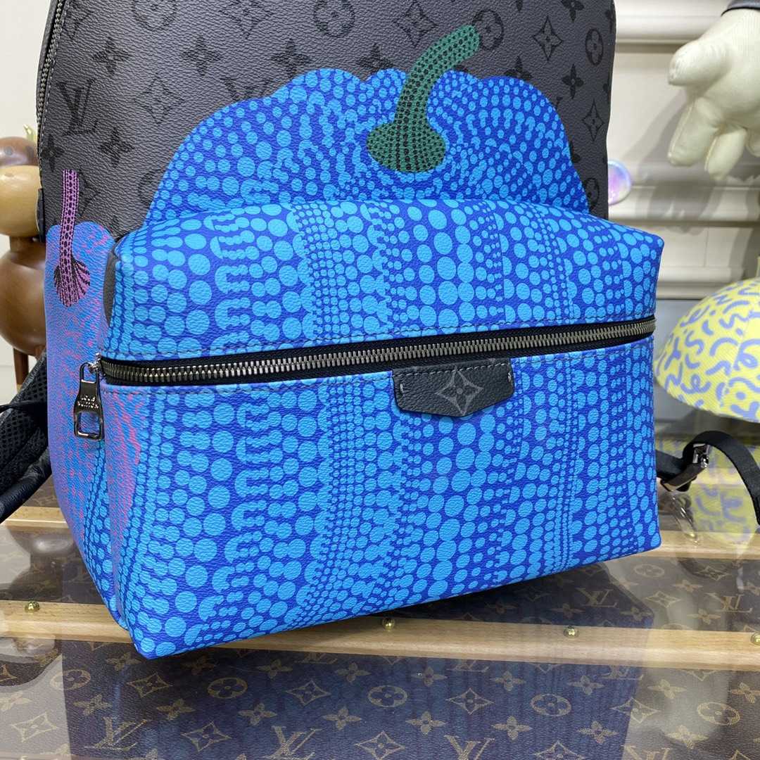 Louis Vuitton LV x YK Discovery Backpack (30*40*20cm)    M46440 - DopestKickz