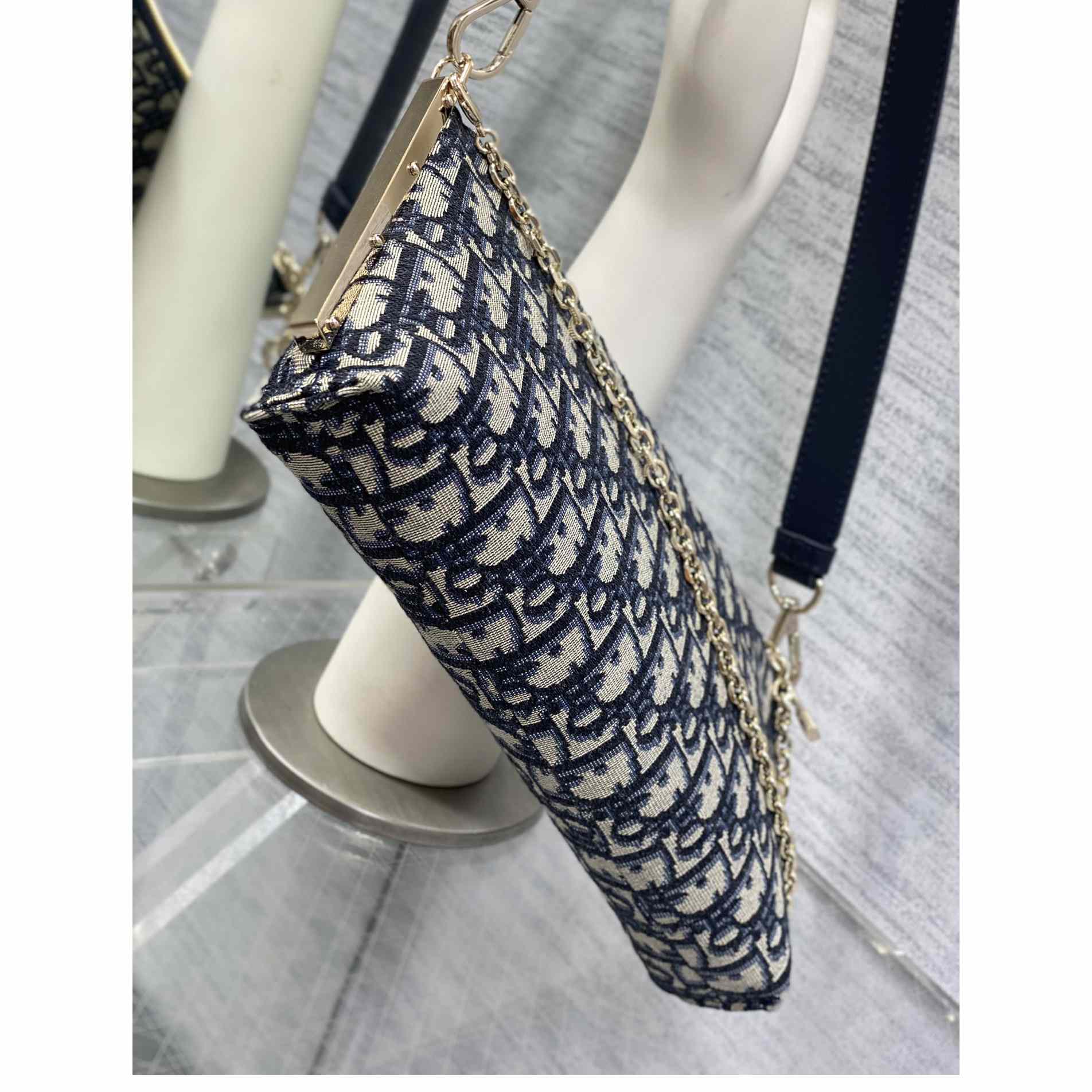 Dior Club Bag - DopestKickz