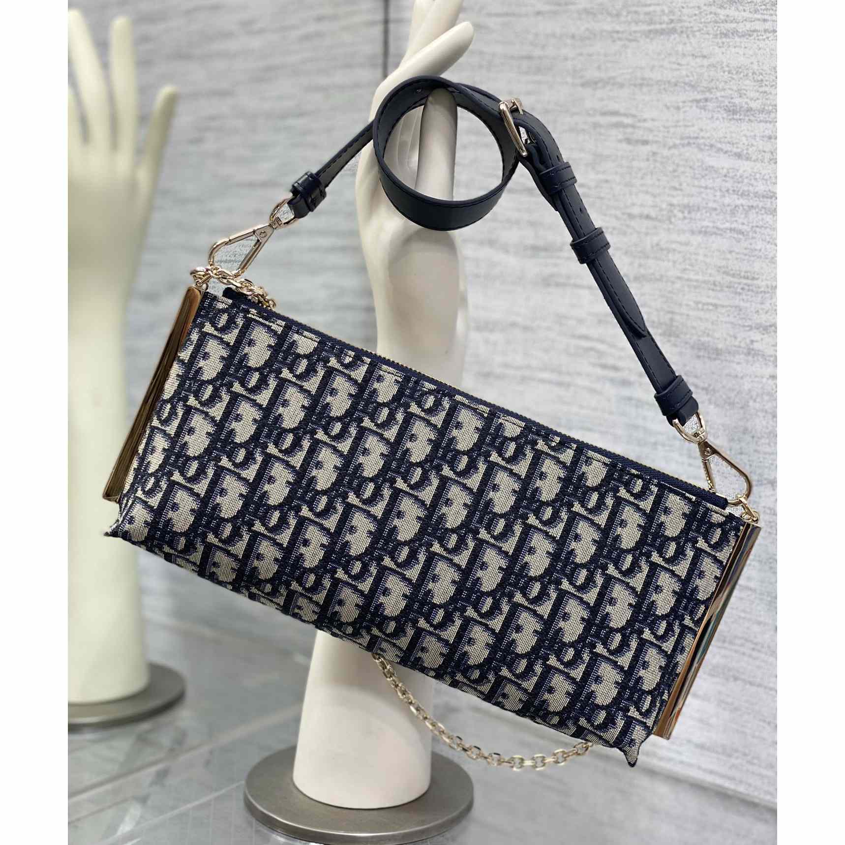 Dior Club Bag - DopestKickz