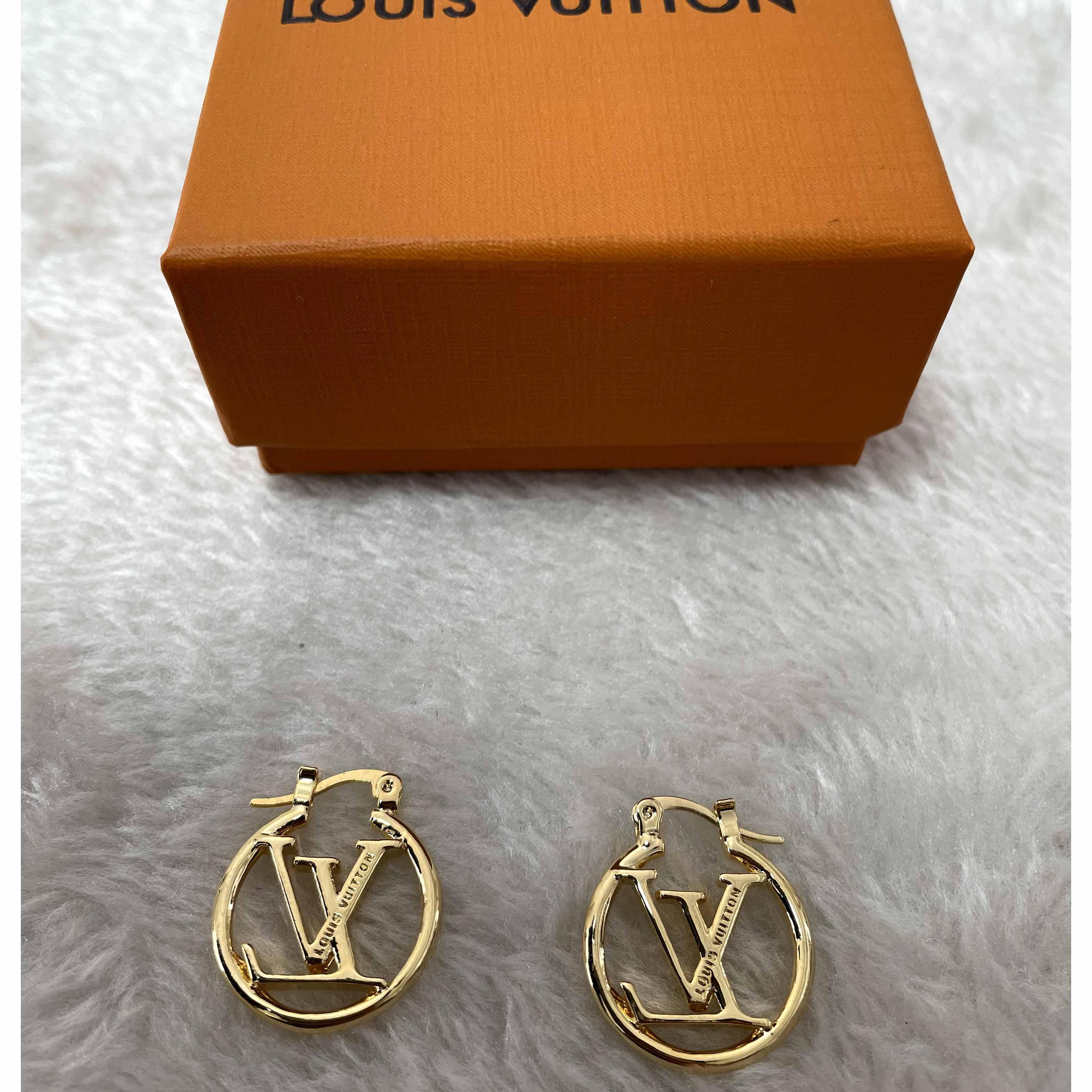 Louis Vuitton Earring  - DopestKickz