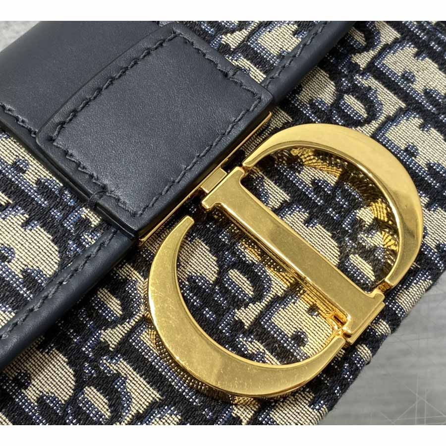 Dior 30 Montaigne Box Bag - DopestKickz