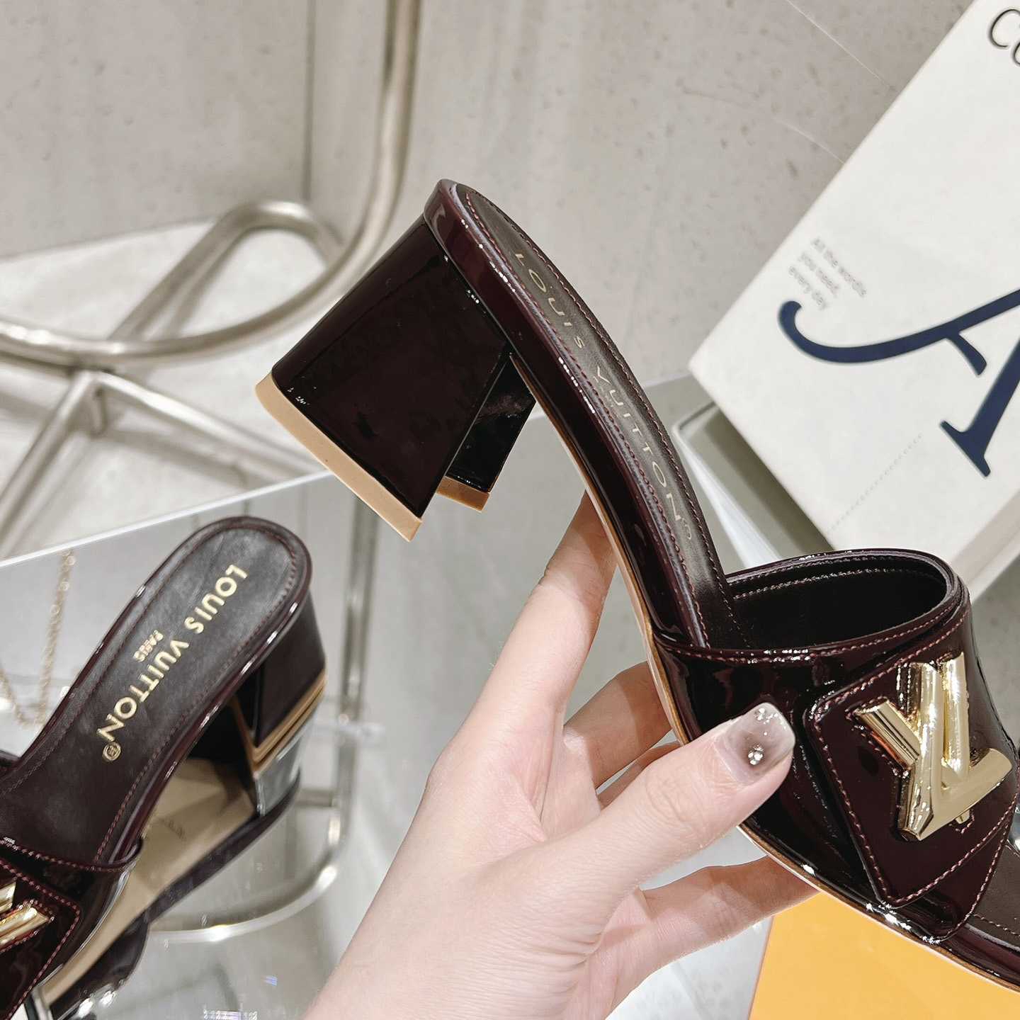 Louis Vuitton Shake Mule   1ABIDW - DopestKickz