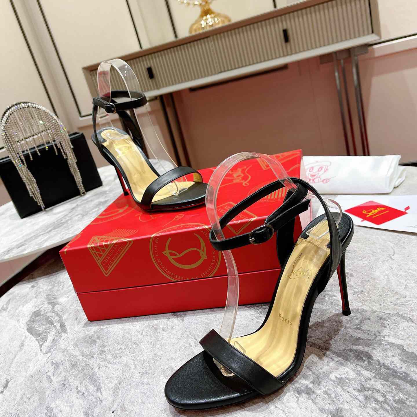 Christian Louboutin Loubigirl  - DopestKickz