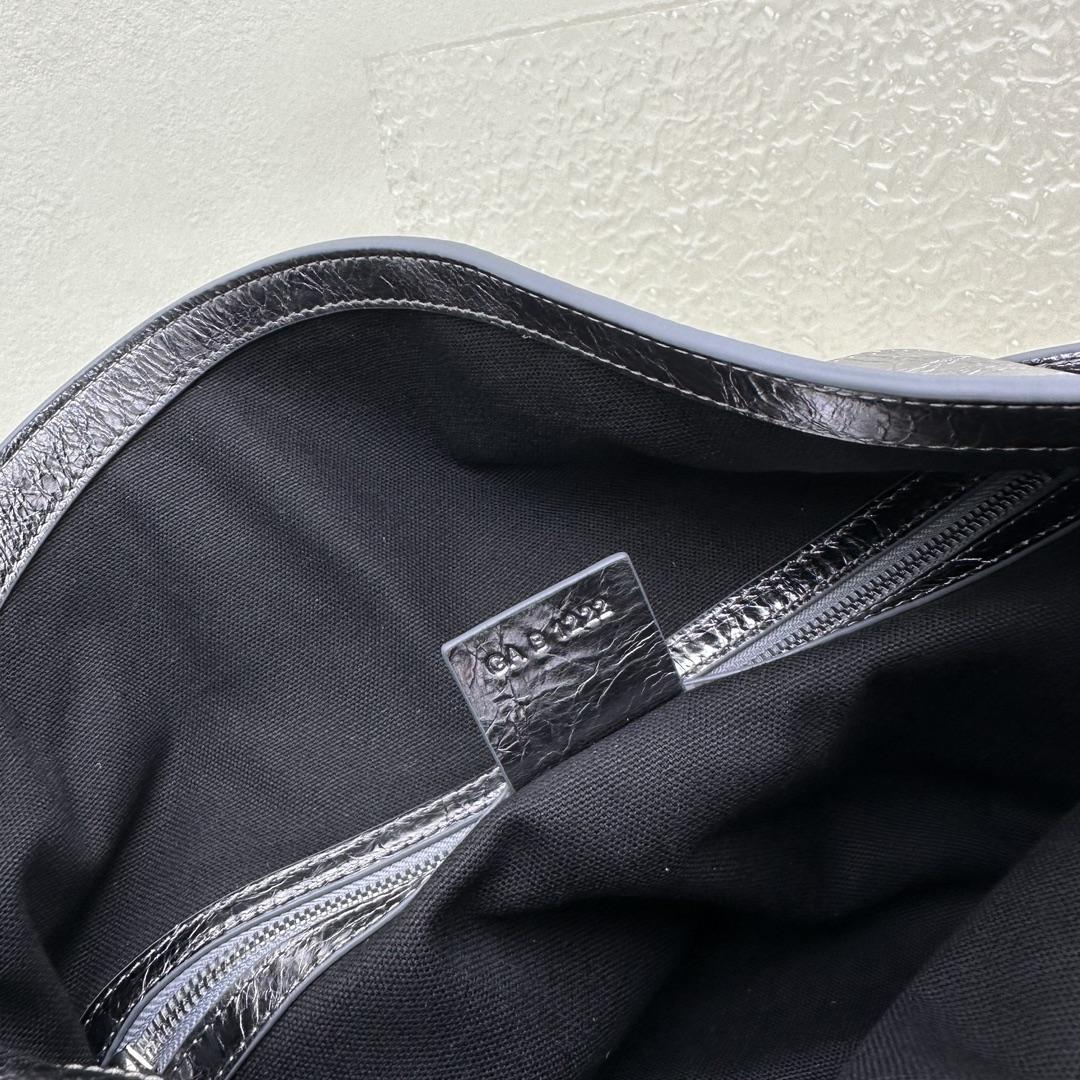 Givenchy Medium Voyou Bag In Laminated Leather(32-37-6.5cm) - DopestKickz