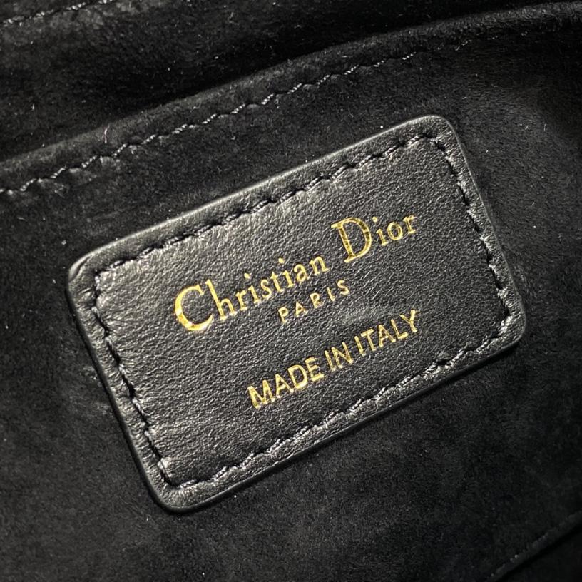 Dior CD Lounge Bag - DopestKickz