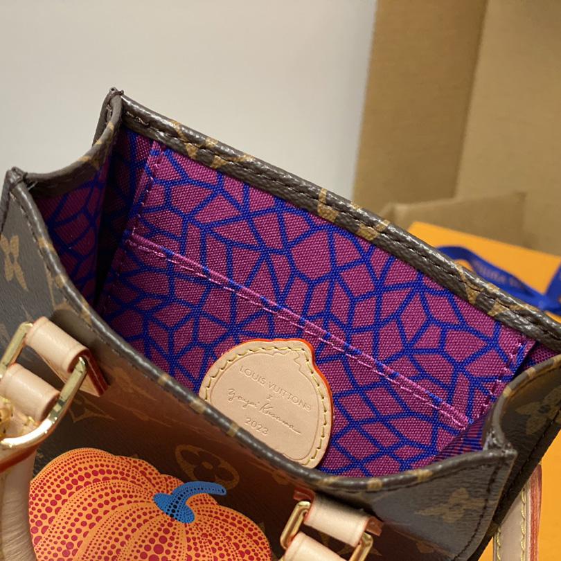 Louis Vuitton LV x YK Petit Sac Plat (14 x 17 x 5 cm)  M82112 - DopestKickz