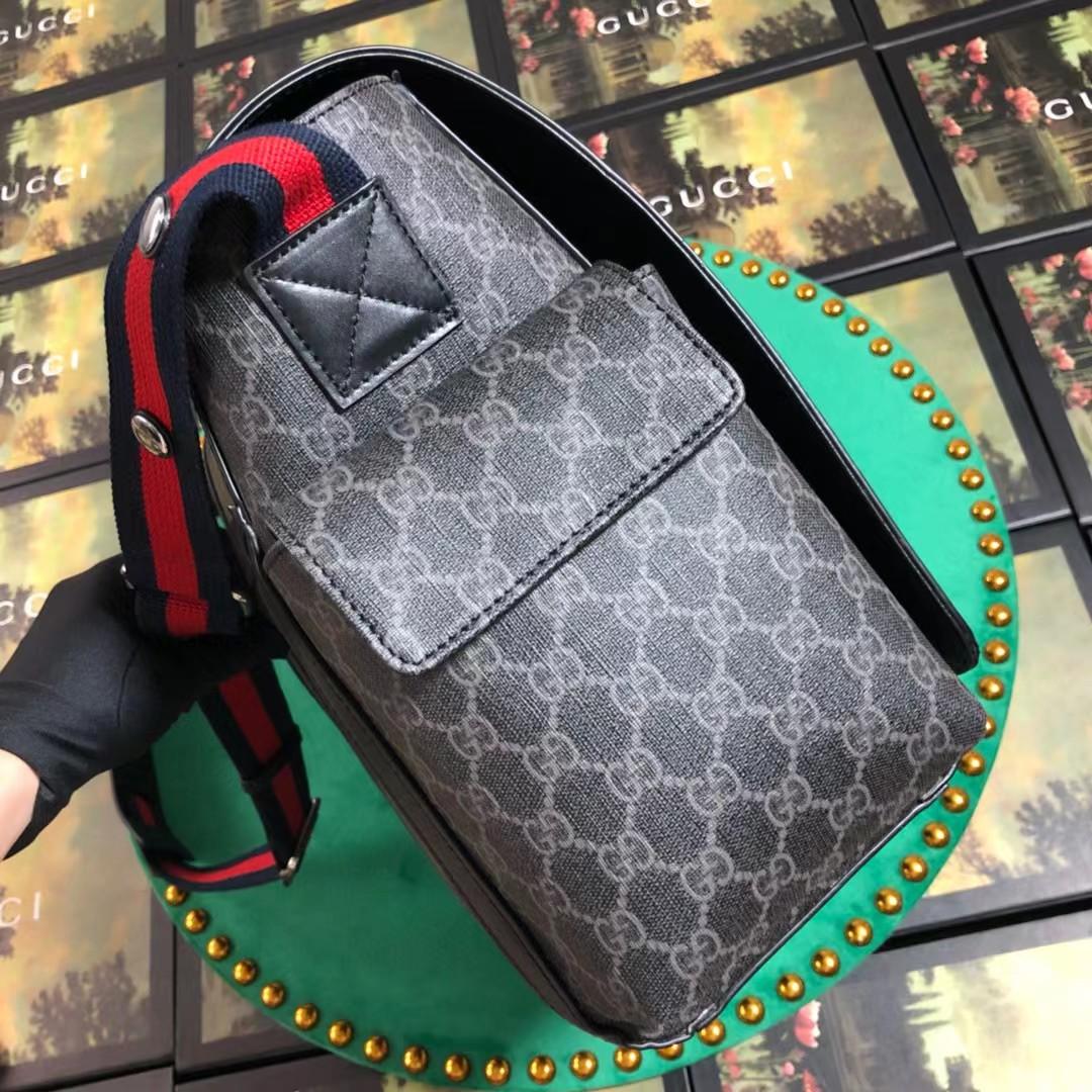 Gucci GG Supreme Diaper Bag(44-28-14cm) - DopestKickz