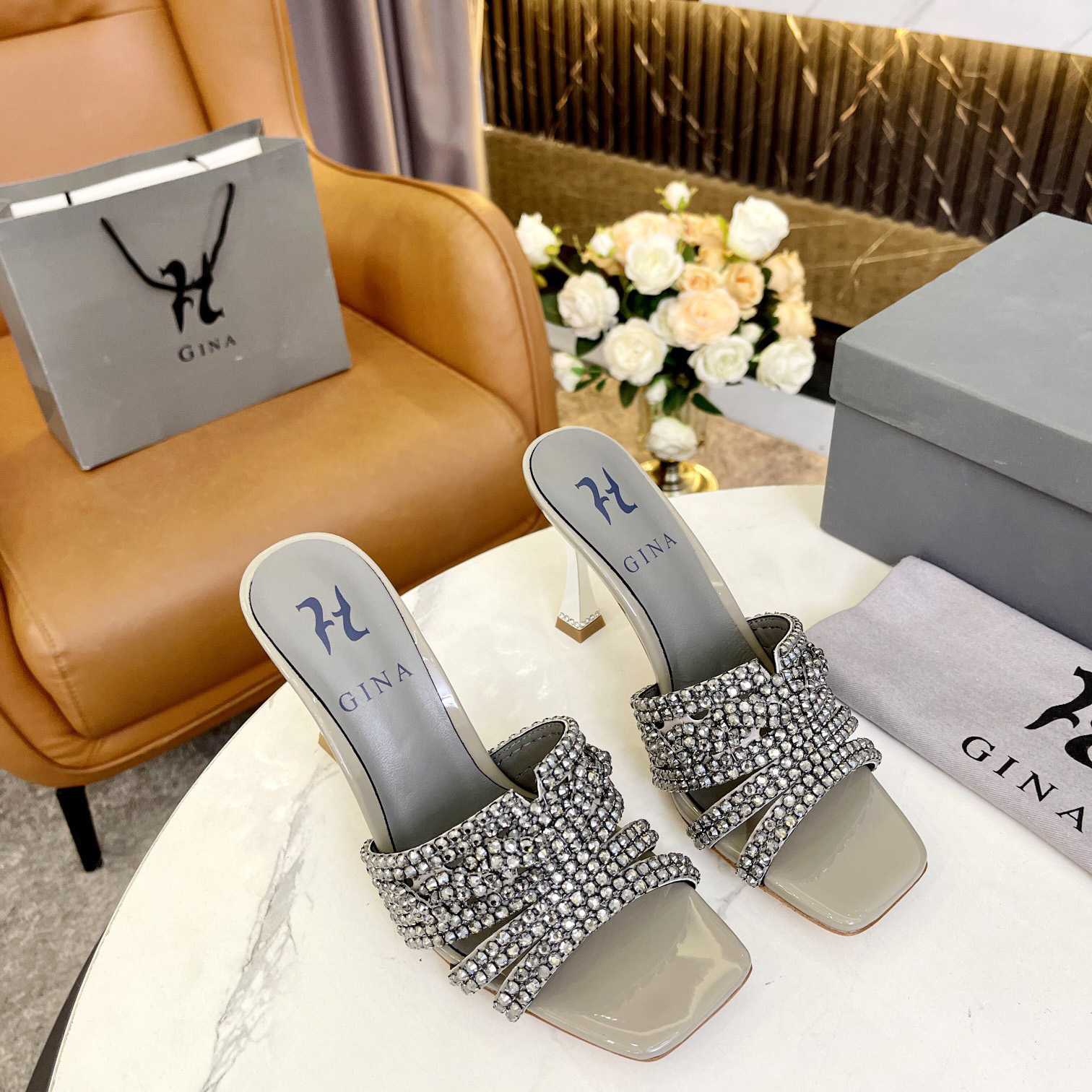 Gina Utah In Shadow Chic - DopestKickz