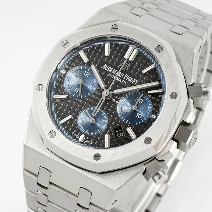 Audemars Piguet Royal Oak Chronograph - DopestKickz